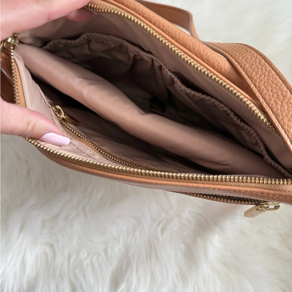 Freshly Picked Butterscotch Crossbody Bag - Picture 7 of 13